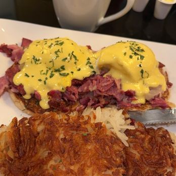 Cafe Mason - Irish Benedict - Breakfast & Brunch Near Me - San Francisco, California