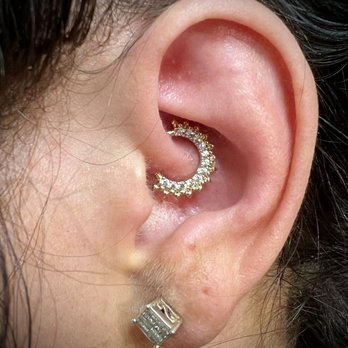 Bruner Piercing - Piercing Near Me - Moon Township, Pennsylvania