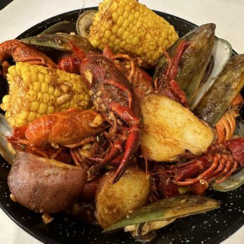 Cap't Loui - Seafood boil - Seafood Near Me - Cupertino, California