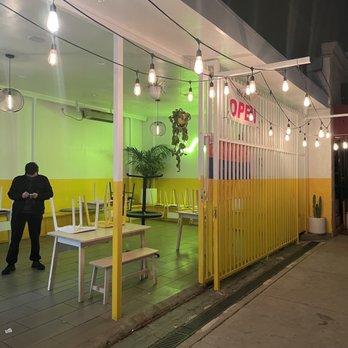 Chick Next Door - Outside - Chicken Shop Near Me - Glendale, California
