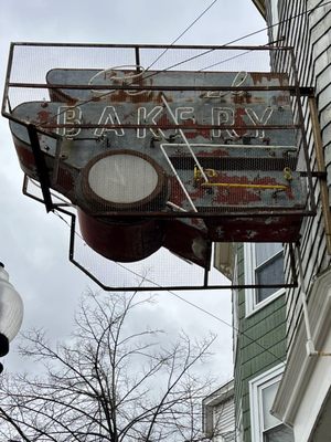 Central Bakery by null