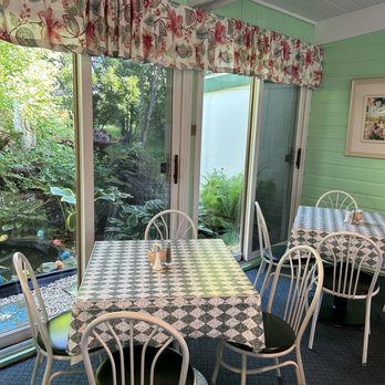 Summer Kitchen - Door County - Dining room - Breakfast & Brunch Near Me - Ephraim, Wisconsin