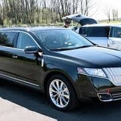 Tatiana's Luxury Limousine - 2011 Lincoln MKT