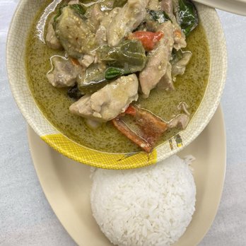LA Kitchen - Laotian Near Me - Fresno, California