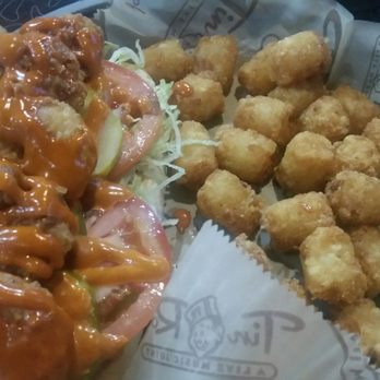 Tin Roof - Shrimp Po Boy - Music Venues Near Me - Louisville, Kentucky Tin Roof - Shrimp Po Boy - Music Venues Near Me - Louisville, Kentucky