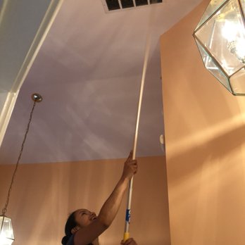 Soft Bubble Cleaning - Cleaning air vents. - Home Cleaning Near Me Soft Bubble Cleaning - Cleaning air vents. - Home Cleaning Near Me