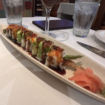 FishBones - Lady Dragon Roll  Panko fried shrimp, cream cheese, avacado, masago, ebi and eel sauce - Sushi Bars Near Me - Lake Mary, Florida