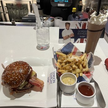 Gordon Ramsay Burger Las Vegas - Burgers Near Me - Las Vegas, Nevada Gordon Ramsay Burger Las Vegas - Burgers Near Me - Las Vegas, Nevada