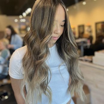 Spoleti Salon - Ashy blonde highlights with bright, glowing ends -- soft contrast and high impact, done in our South Austin salon. - Blow Dry/Out Services Near Me - Austin, Texas Spoleti Salon - Ashy blonde highlights with bright, glowing ends -- soft contrast and high impact, done in our South Austin salon. - Blow Dry/Out Services Near Me - Austin, Texas