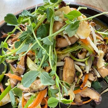 Good Night - Moo Shu Mushroom & Vegetables - Asian Fusion Near Me - Woodstock, New York