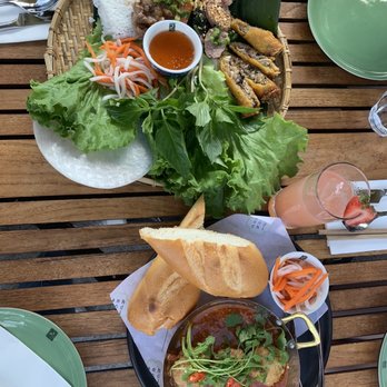 Anh and Chi - DIY street platter and pork meatballs (special of the day) - Vietnamese Near Me - Vancouver, British Columbia