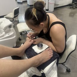 You get what you pay for. You want a long good massage get a deluxe.