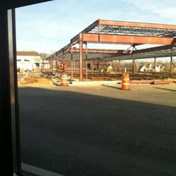 6 North Cafe - A lot of construction going on in their parking lot but they are still open!