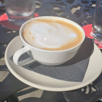 Lighthouse Bar & Grill - Cappuccino - New American Near Me - Bellingham, Washington
