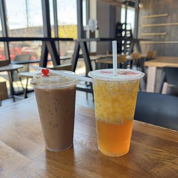 LES BA'GET - Vietnamese Iced Coffee & Passion Fruit Iced Tea - Vietnamese Near Me - Houston, Texas LES BA'GET - Vietnamese Iced Coffee & Passion Fruit Iced Tea - Vietnamese Near Me - Houston, Texas