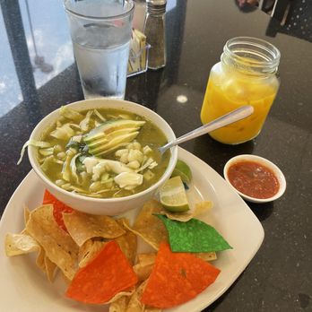 Como En Casa - Green chicken pozole soup - Breakfast & Brunch Near Me - Grand Prairie, Texas