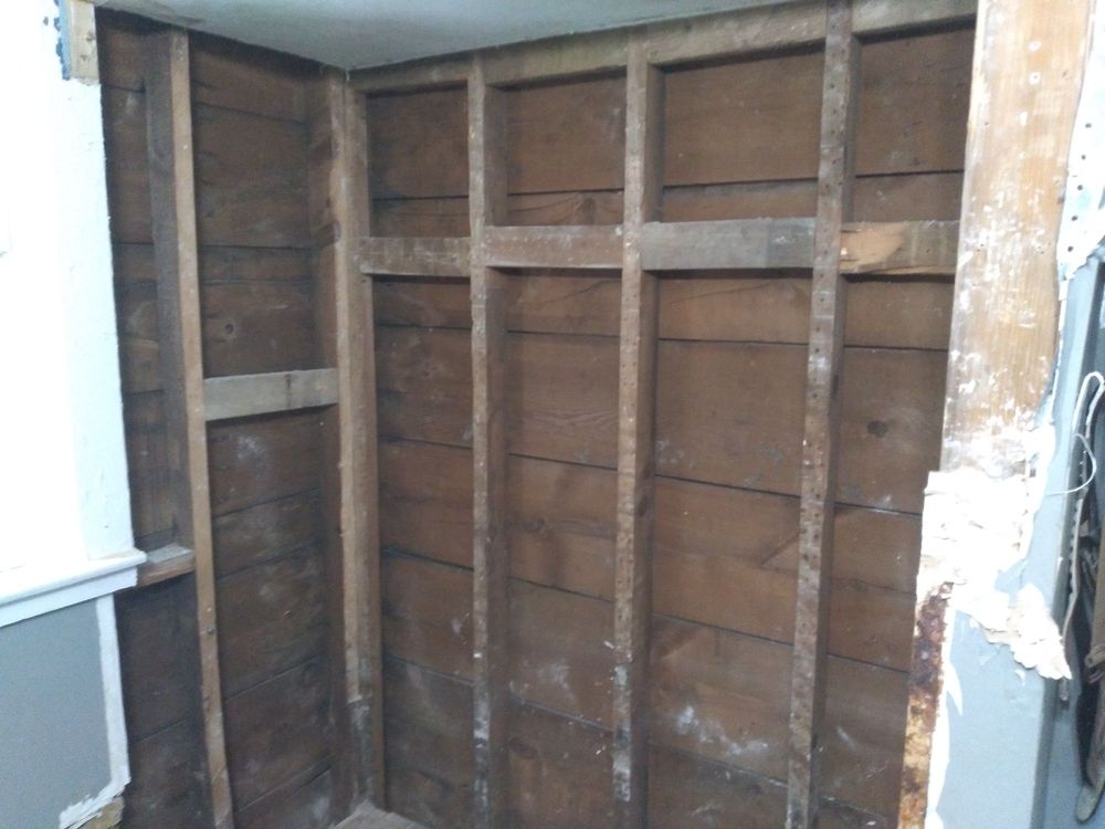 Slide of Leyvas' Construction