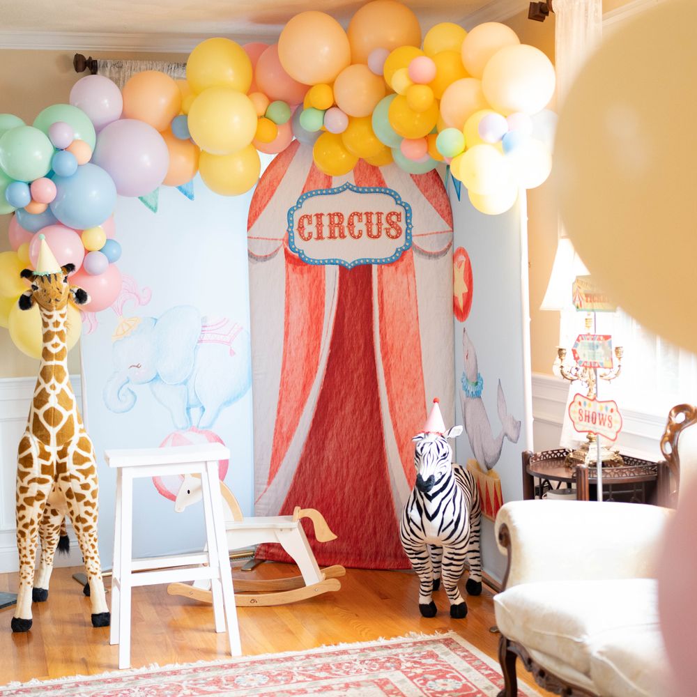 Angel Moore Events - Balloon Services Near Me