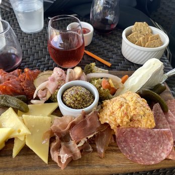 Upper Shirley Vineyards - Wineries Near Me - Charles City, Virginia Upper Shirley Vineyards - Wineries Near Me - Charles City, Virginia