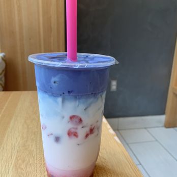 Teas'n You - Blue matcha strawberry dalgona - Bubble Tea Near Me - Vienna, Virginia Teas'n You - Blue matcha strawberry dalgona - Bubble Tea Near Me - Vienna, Virginia