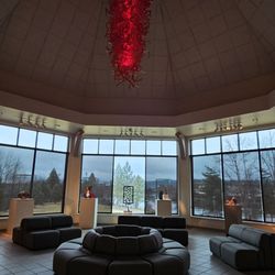 Jundt Art Museum - A nice space to sit it