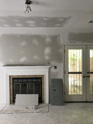 LJM & Company Maintenance & Repairs Logo