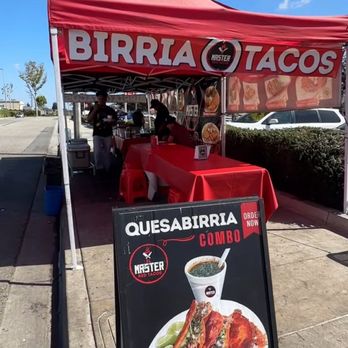 El Master Red Tacos - Food Stand - Food Trucks Near Me - Long Beach, California