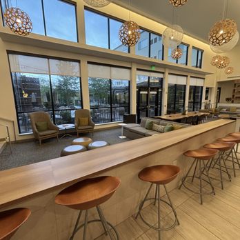 Element by Marriott West Des Moines - Sitting Area - Hotels Near Me - West Des Moines, Iowa