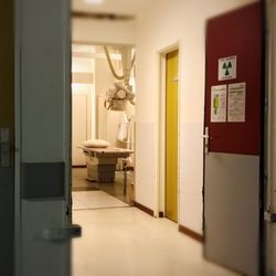 Hôpital Bichat - Claude Bernard - Service de radiologie... -1.