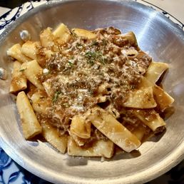Maccheroni with braised oxtail