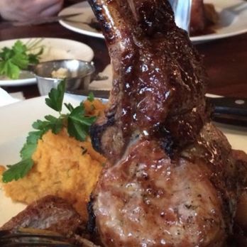 Ditka's Oakbrook - Pork chop - American Near Me - Oakbrook Terrace, Illinois