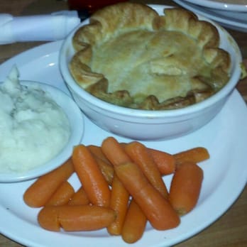 Cheddar's Scratch Kitchen - Chicken pot pie - American Near Me - Greenville, South Carolina Cheddar's Scratch Kitchen - Chicken pot pie - American Near Me - Greenville, South Carolina