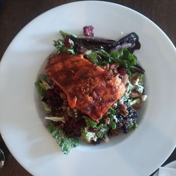 Mesh Restaurant - Applewood Salad with blackened salmon - New American Near Me - Indianapolis, Indiana Mesh Restaurant - Applewood Salad with blackened salmon - New American Near Me - Indianapolis, Indiana