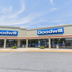 Goodwill of Central and Coastal Virginia - Goodwill Lynnhaven Retail Store