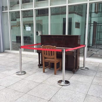 Molito Commercial Complex - Lonely-looking piano - Nightlife Near Me - Muntinlupa, NCR Molito Commercial Complex - Lonely-looking piano - Nightlife Near Me - Muntinlupa, NCR