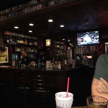 Galloway Grill - Nice bahhhhrrrrrr - Burgers Near Me - Springfield, Missouri