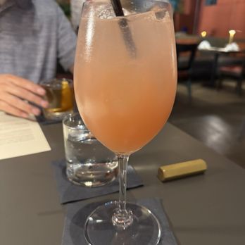 Dewz Restaurant - Yummy mocktail no idea name not on menu - New American Near Me - Modesto, California