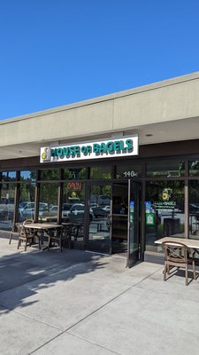 House of Bagels by null