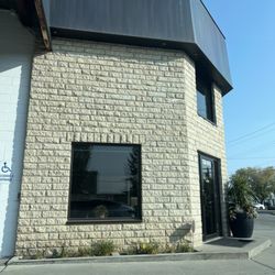 Modern Auto Body