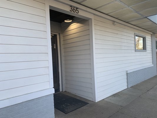 Local 3 Grill & Tap by null