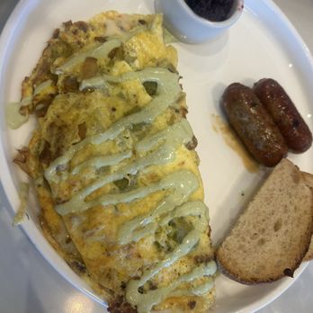 Tipsy Egg - Santa Fe Omelet with a side of sausage and sourdough - Coffee & Tea Near Me - Chandler, Arizona