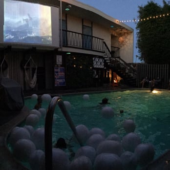The Pearl Hotel - Dinner and a movie.. From the pool! - San Diego, CA