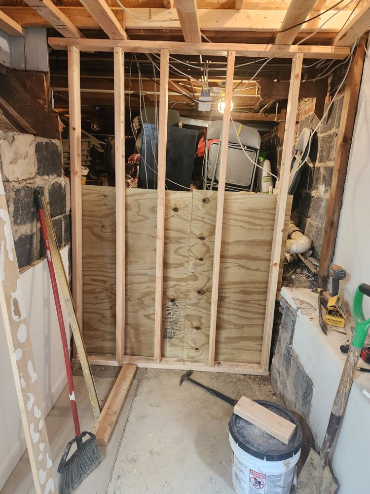 Slide of Salazar Construction