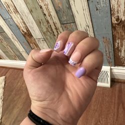 Luxe Nails & Spa