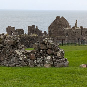 Dunluce Castle - Dunluce Castle, Bushmills - Castles Near Me - Bushmills, MYL Dunluce Castle - Dunluce Castle, Bushmills - Castles Near Me - Bushmills, MYL