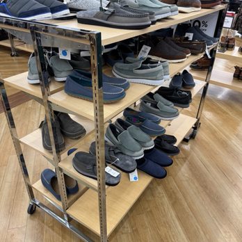 L L Bean Clearance Center - Outdoor Gear Near Me - Southington, Connecticut L L Bean Clearance Center - Outdoor Gear Near Me - Southington, Connecticut