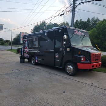 El Kalifas NC - a black food truck - Food Trucks Near Me - Raleigh, North Carolina El Kalifas NC - a black food truck - Food Trucks Near Me - Raleigh, North Carolina
