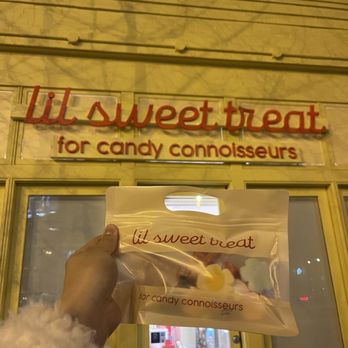 Lil Sweet Treat - Candy Stores Near Me - Chicago, Illinois