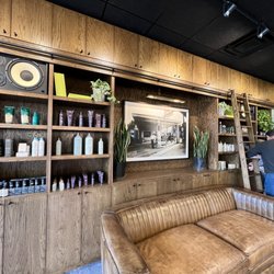 The Parker Barber - Relaxing atmosphere