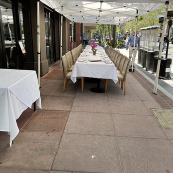 Tamarine Restaurant - Outdoor Seating - Vietnamese Near Me - Palo Alto, California Tamarine Restaurant - Outdoor Seating - Vietnamese Near Me - Palo Alto, California